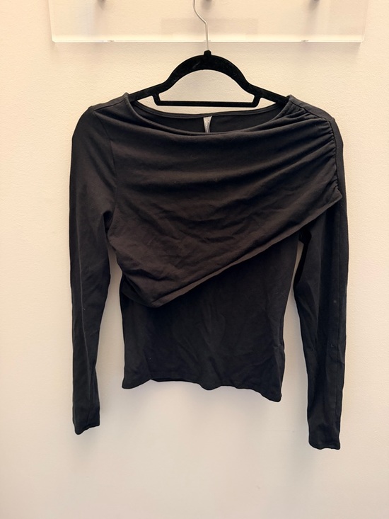 Anthropologie Tops - Anthropologie Black Asymmetric Draped Long-Sleeve Top
